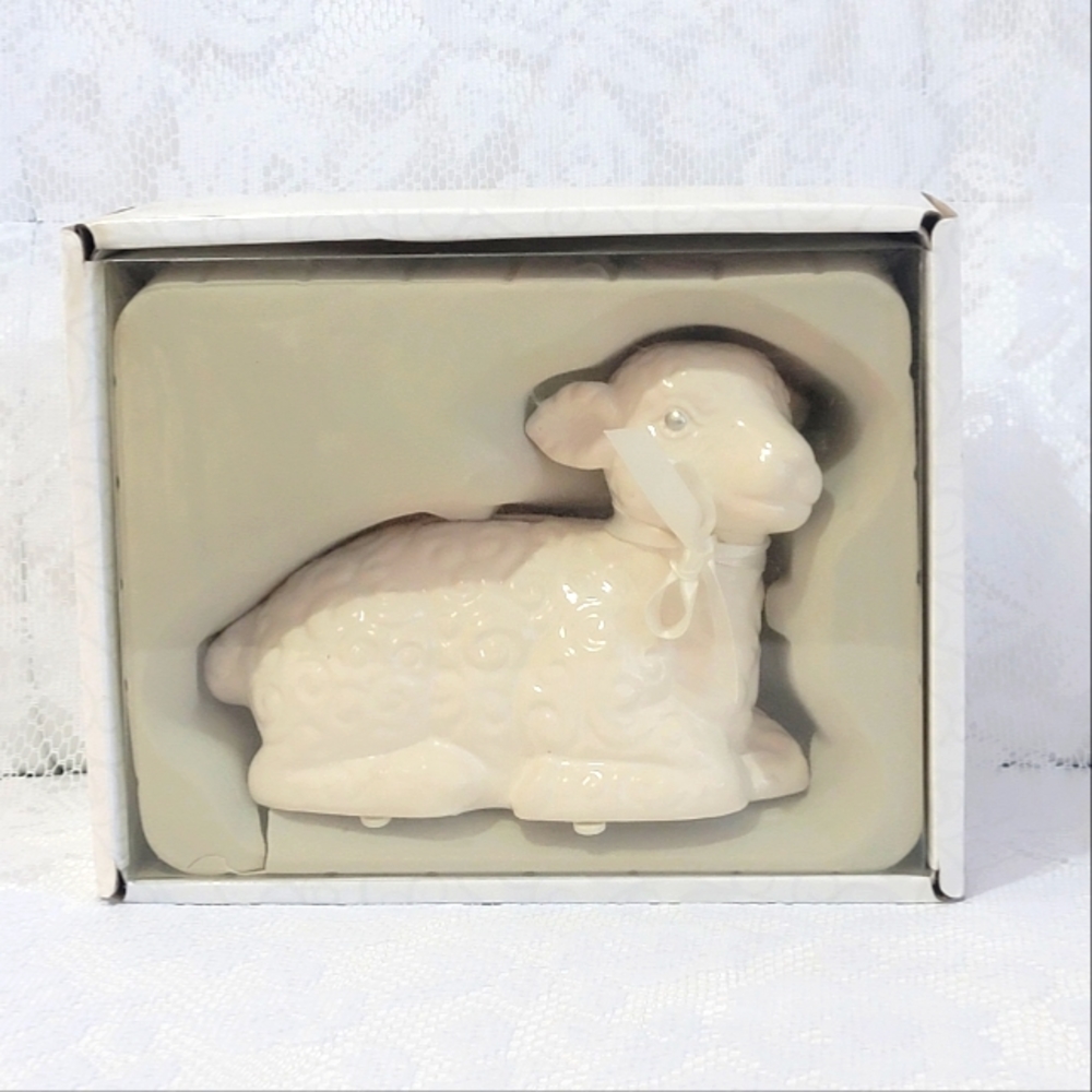 Rare Vintage White Lamb "Bless this Child" Ceramic Coin Bank C.R. Gibson